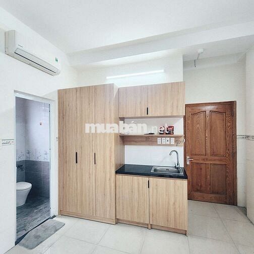 Phòng Nguyễn Trọng Tuyển, gần CV Hoàng Văn Thụ