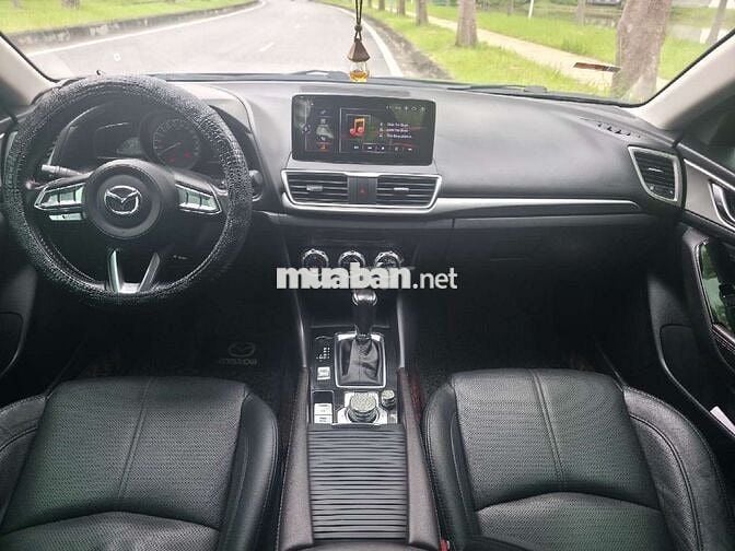 Mazda Mazda 3 2018 57.000km Đen