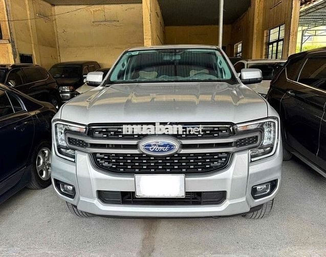 Ford 2 cầu Ranger XLS 2024 4x4 Bạc 79.000km