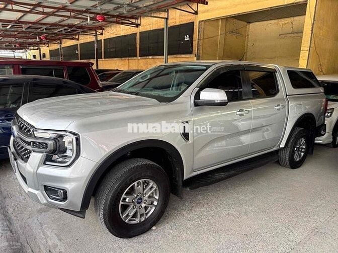 Ford 2 cầu Ranger XLS 2024 4x4 Bạc 79.000km