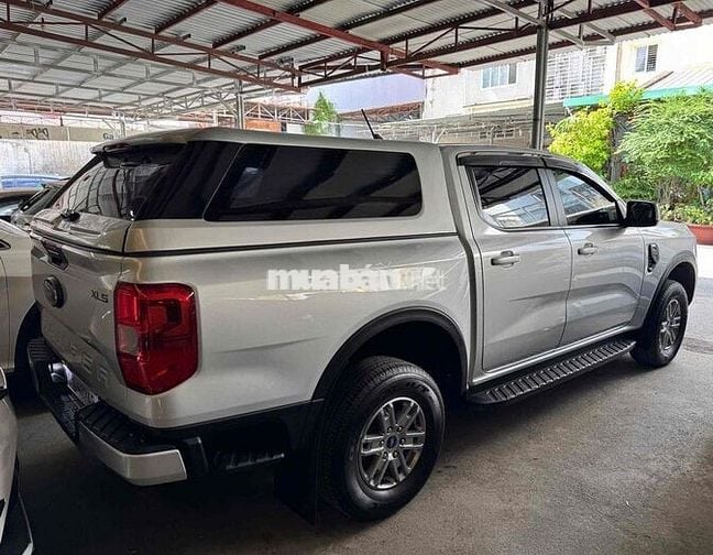 Ford 2 cầu Ranger XLS 2024 4x4 Bạc 79.000km