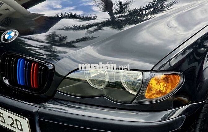 BMW 325i 2003