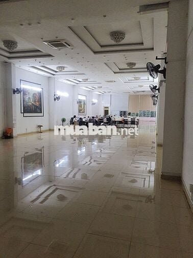 Bán 80TỶ - Thuê 120TR - Mặt tiền Lê Hồng Phong - 4 tầng