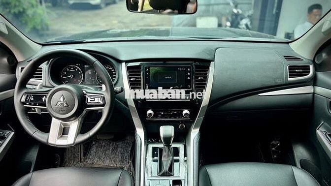 Mitsubishi Pajero Sport 2024 3.0V6 4x4 Đen