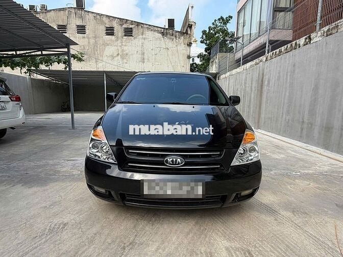 Kia Carnival MT 2009 8 chỗ Đen