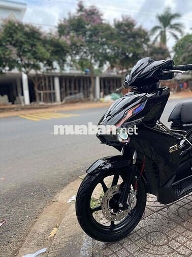 Honda AirBlade 125Fi 2022 Đen bóng