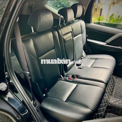 Mitsubishi Pajero Sport 2024 3.0V6 4x4 Đen