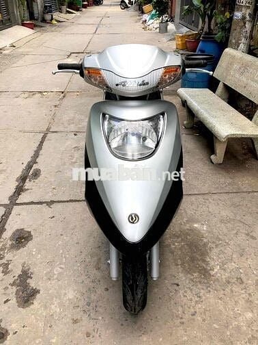 attila chân bấm.1 từ hiếm còn xe mới chất như này