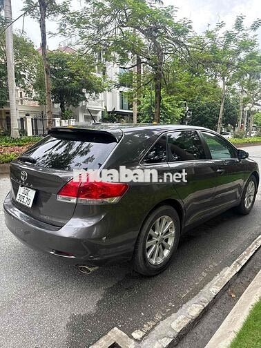 Toyota Venza Xám 5 chỗ