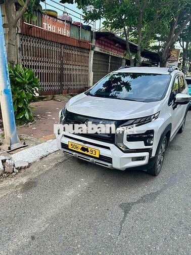 Mitsubishi Xpander Cross 2024 Trắng