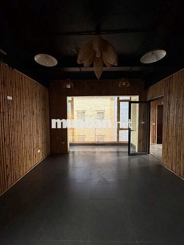 Cho Thuê Mặt Bằng 4 Tầng 240m² Ngoại Giao Đoàn KD - Cafe, Văn Phòng