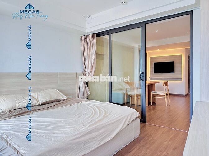  CĂN HỘ 2 PHÒNG NGỦ BALCONY - KHU TRUNG TÂM - VIEW SÔNG BIỂN