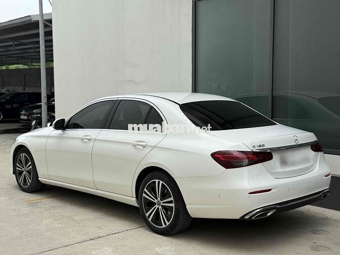Mercedes Benz E Class 2021 E180 - 55000 km