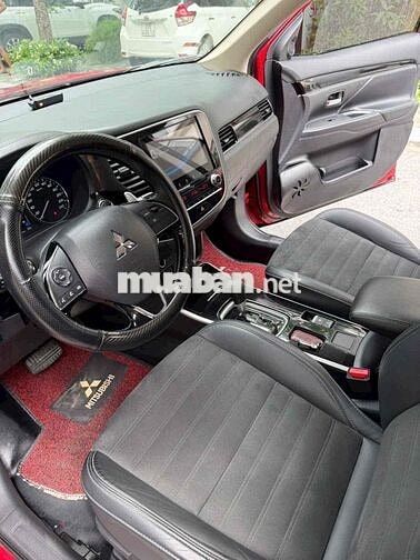 Mitsubishi Outlander 2.0 CVT 2022 Đỏ