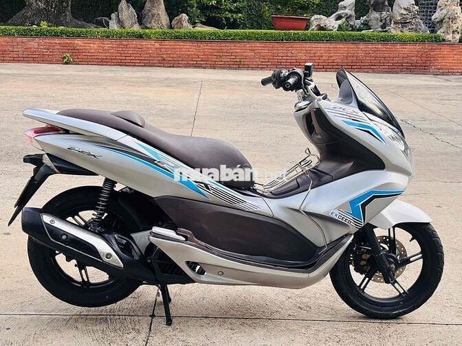 thanh lý xe pcx nhập thái