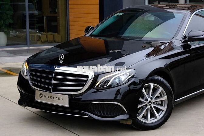 Mercedes E200 2019 Đen 55000 km