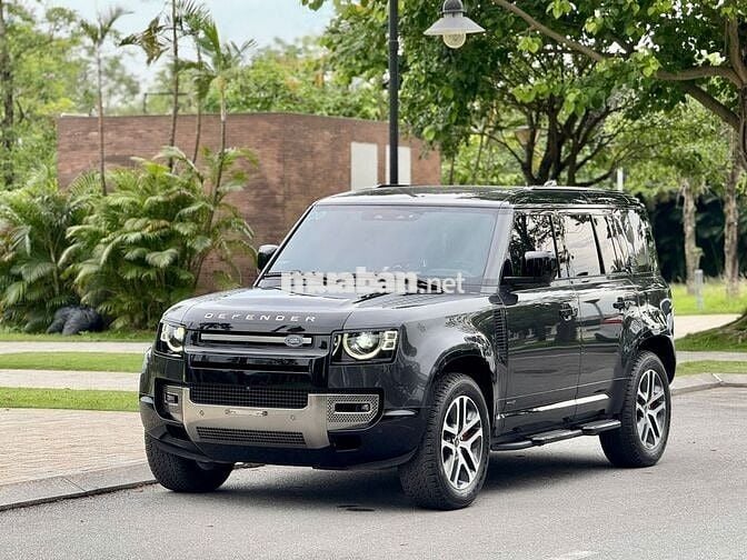 Land Rover Defender 110X P400 2023 Xám 9800km