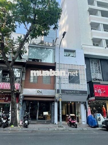 CHO THUÊ MẶT TIỀN ĐÔNG DU Q1 DT 8X20M GIÁ 200TR