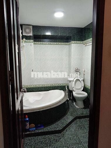PHÒNG CHO NỮ THUÊ – 3.6 TRIỆU/THÁNG – TRUNG TÂM PHÚ NHUẬN -CÓ MÁY LẠNH