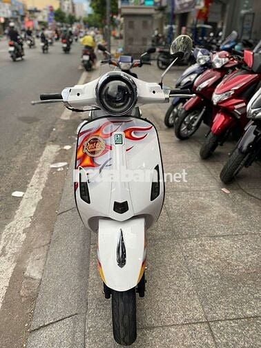 Piaggio Vespa 50cc 2023 Trắng Đã sử dụng