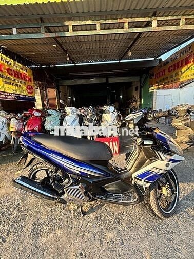Yamaha Nouvo Xanh trắng