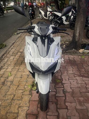 Honda Vario 160 2025 Trắng 11000 km