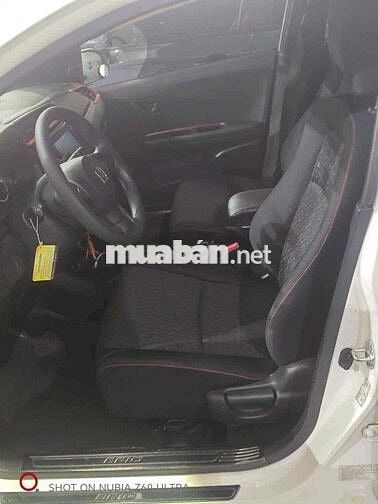 Honda Brio RS 2019 Trắng 70,000 km