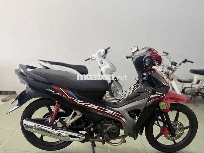 Honda Wave Blade 110 đời cao biển sảnh, chính chủ