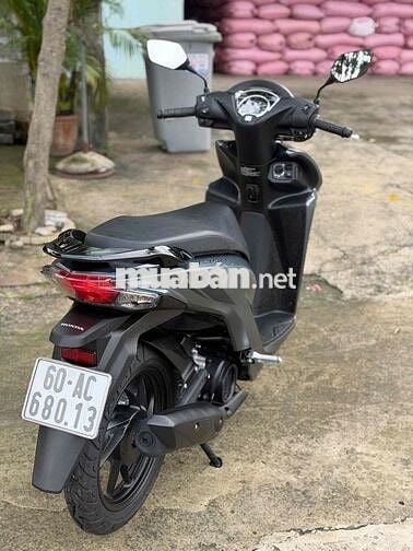 Honda Vision 2026 Xám 800km
