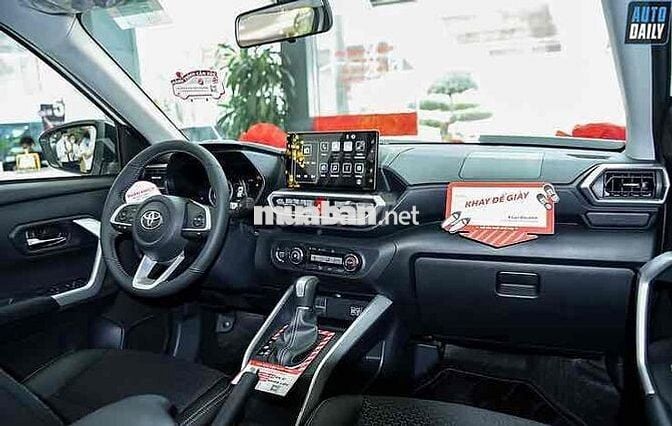 Toyota Raize 2025 Trắng Ngọc Trai 3.000 km