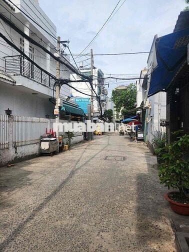 CHO THUÊ NHÀ HẺM Ô TÔ GIÁ RẺ 6tr 2PN