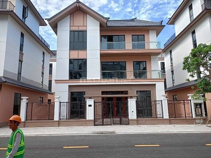 Bán căn góc dự án vin homes pearl bay nha trang căn góc 3 mặt thoáng 
