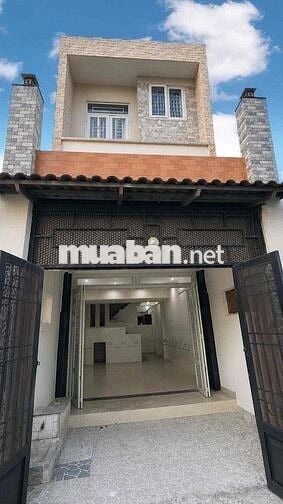 Ngay Gò Xoài, Lê Văn Quới, Ngang 4 Dài 16.5m, 3 Tầng 4PN hẻm Xe Hơi