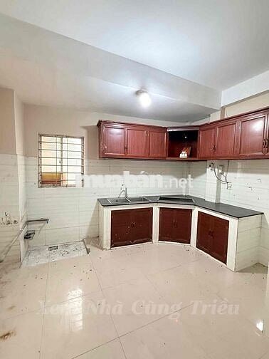 Ngay Gò Xoài, Lê Văn Quới, Ngang 4 Dài 16.5m, 3 Tầng 4PN hẻm Xe Hơi