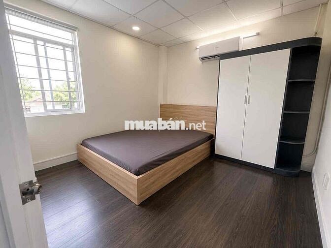 Cho thuê căn hộ 2 phòng ngủ cửa sổ – Đường Cộng Hòa, Quận Tân Bình