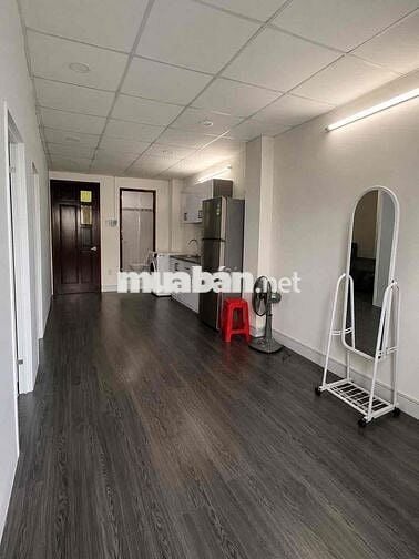 Cho thuê căn hộ 2 phòng ngủ cửa sổ – Đường Cộng Hòa, Quận Tân Bình