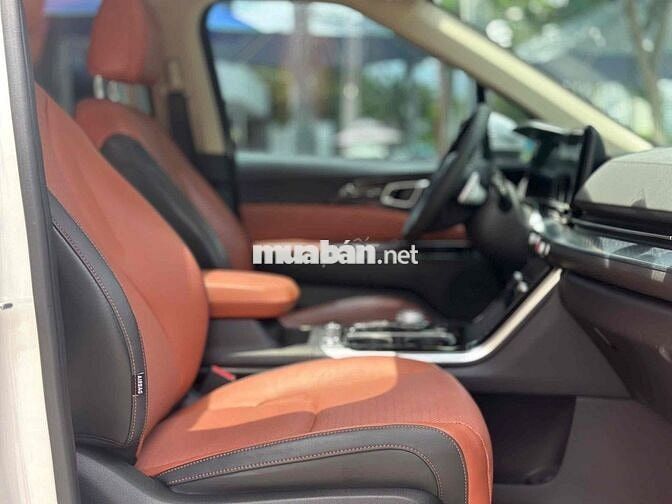 KIA CARNIVAL 2.2D SIGNATURE 2023 Trắng Máy Dầu