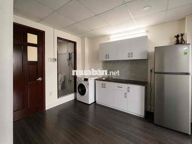 Cho thuê căn hộ 2 phòng ngủ cửa sổ – Đường Cộng Hòa, Quận Tân Bình