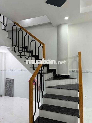 🏠 Vị trí đẹp - Hẻm xe hơi, nhà mới keng siu chắc ngay Bình Tân - 40m2(