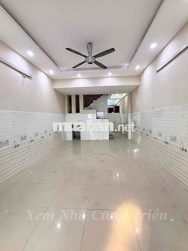 Ngay Gò Xoài, Lê Văn Quới, Ngang 4 Dài 16.5m, 3 Tầng 4PN hẻm Xe Hơi