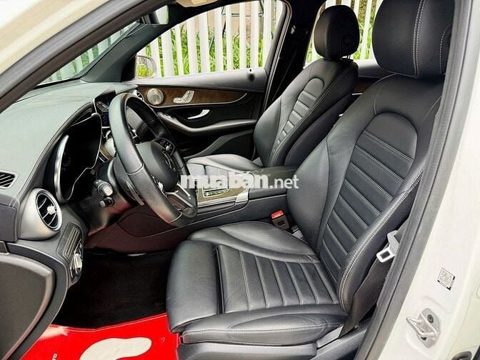 Mercedes-Benz GLC 200 4matic 2021 Trắng