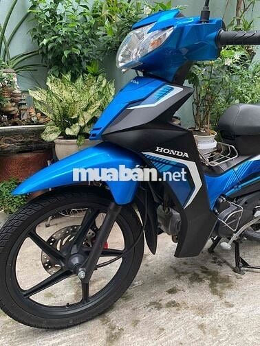 Honda Wave Blade 2019 Xanh đen 8.000 km bstp