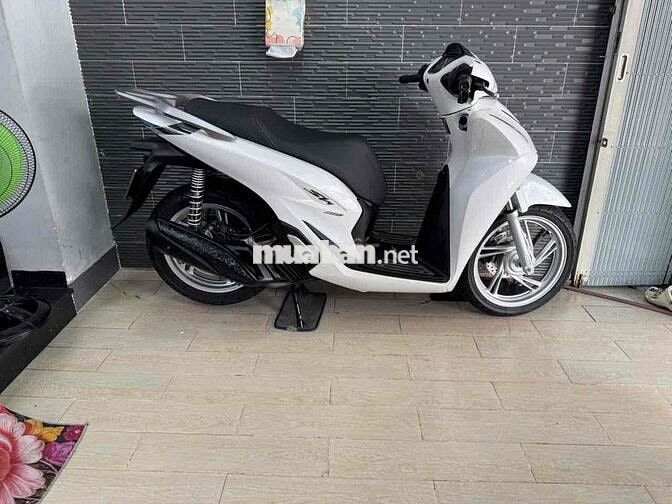 Honda SH125 2026 Trắng 3000km