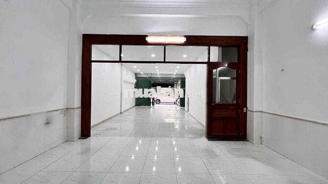 Siêu phẩm diện tích lớn cho thuê nguyên căn