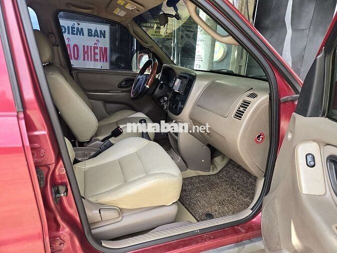 Ford Escape 2004 Số sàn Xăng 2.0 Đỏ
