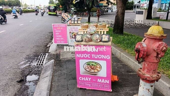 TÌM ĐỒNG ĐỘI BÁN SỮA HAT & CAFE BUỔI SÁNG