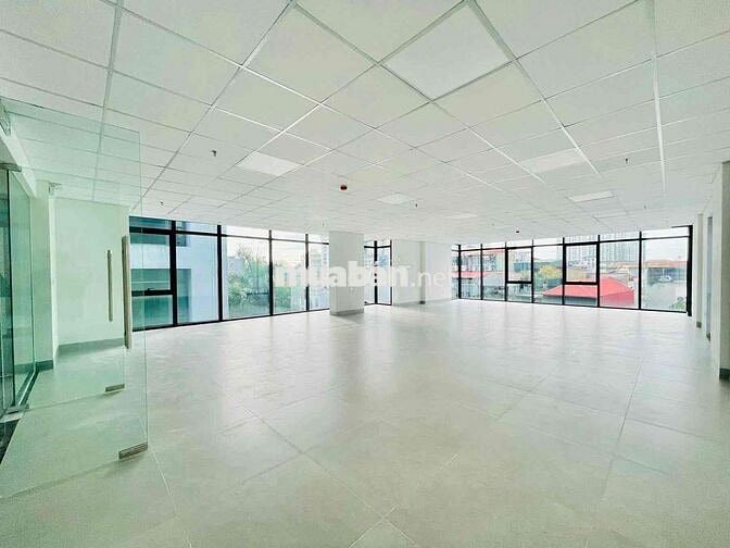 🏢 CHO THUÊ TÒA NHÀ CĂN GÓC – MẶT TIỀN PHAN ĐÌNH PHÙNG, PHÚ NHUẬN