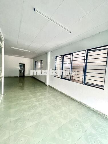 CHO THUÊ KHO XƯỞNG 400m2 NGANG 20M MẶT ĐƯỜNG 23/10 