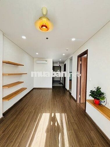 Chính chủ Bán nhanh căn 2PN đẹp keng FPT 2 - diện tích hơn 72m2.