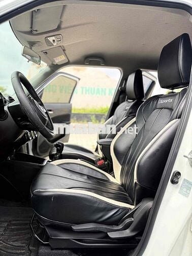 Suzuki Swift 2022 Trắng Nhiều Options Độ